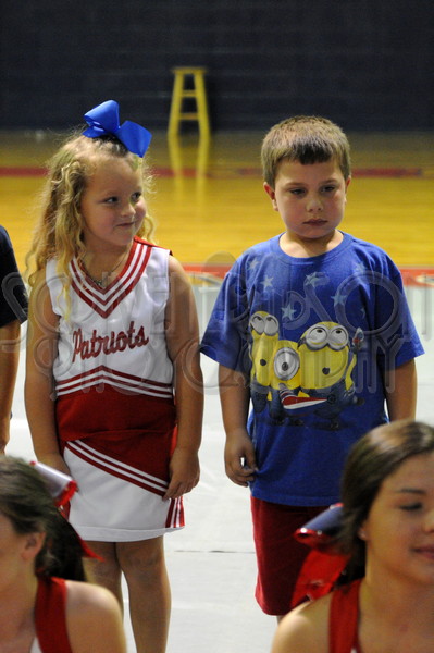 8-28 WA Pep Rally 075.JPG - SCRIVENER D300